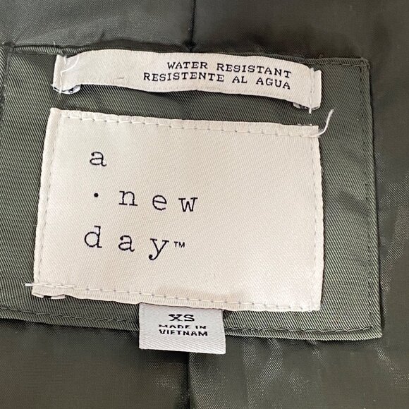 A New DAy XS Olive Green Womens Parka Jacket With Faux Fur Trim Hood Snap/Zip - Picture 11 of 16